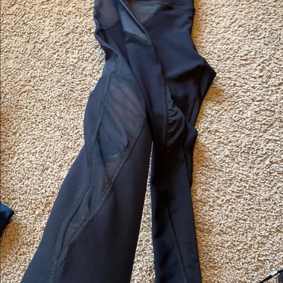 2 pairs of 90 degree by reflex workout leggings. - Picture 4 of 8